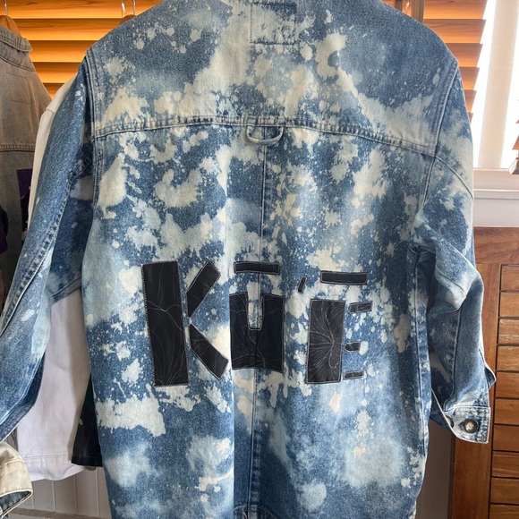 Follow to join my Live Show! - Picture 7 of 9